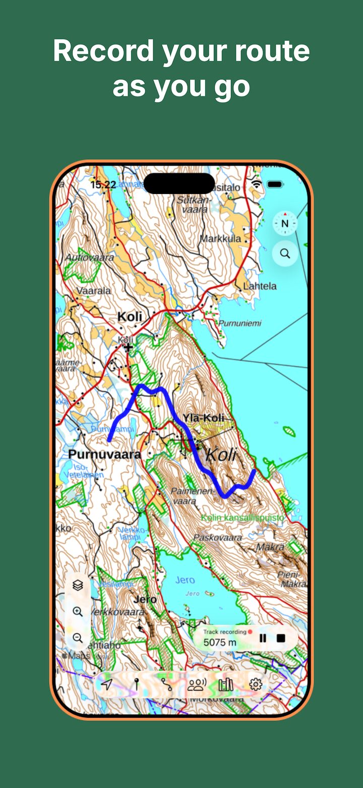 Lokimaps recording a hiking track on a topographic map of Koli